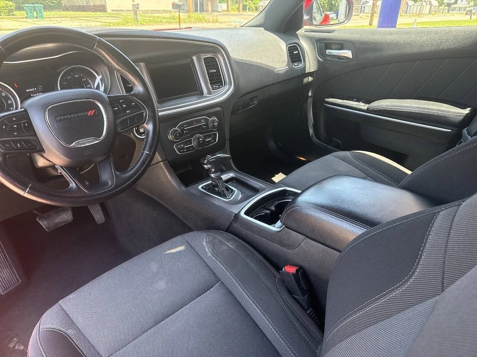 2022 Dodge Charger 7th Gen - Image 11 of 15