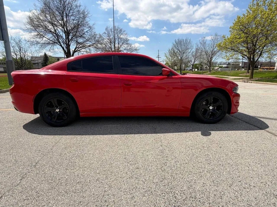 2022 Dodge Charger 7th Gen - Image 15 of 31
