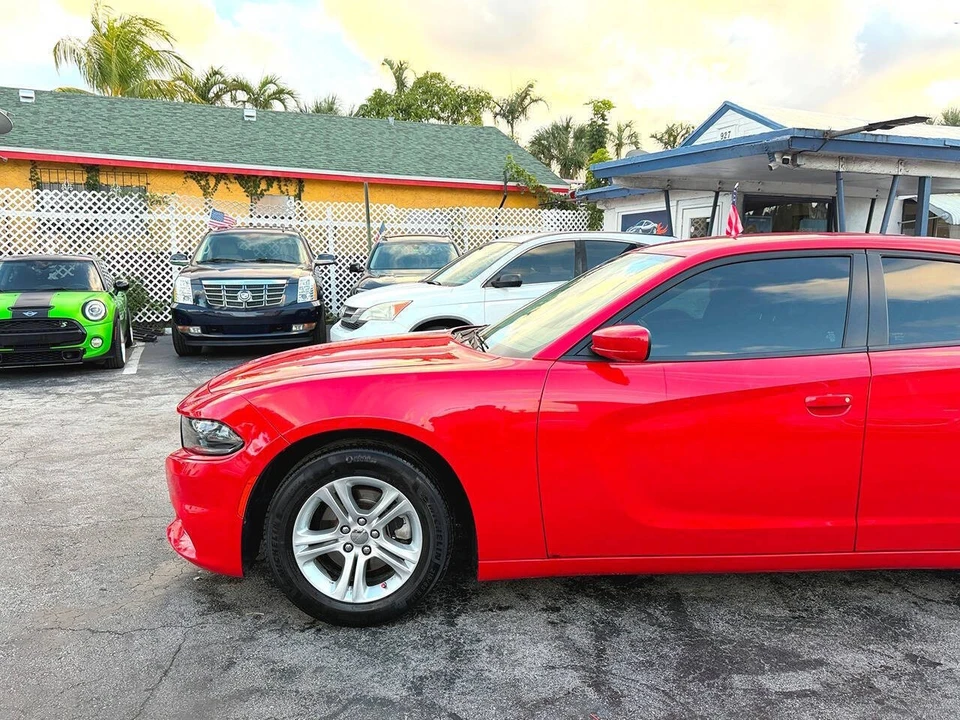 2022 Dodge Charger 7th Gen - Image 10 of 31