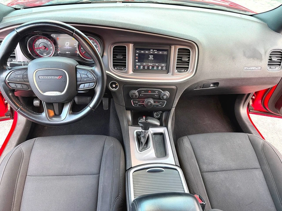 2022 Dodge Charger 7th Gen - Image 28 of 31