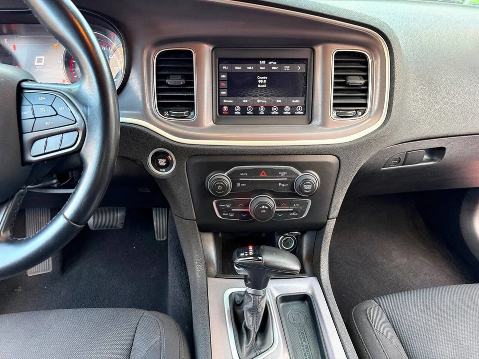 2022 Dodge Charger 7th Gen - Image 27 of 31