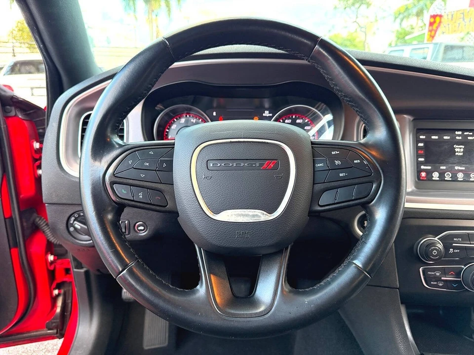 2022 Dodge Charger 7th Gen - Image 25 of 31