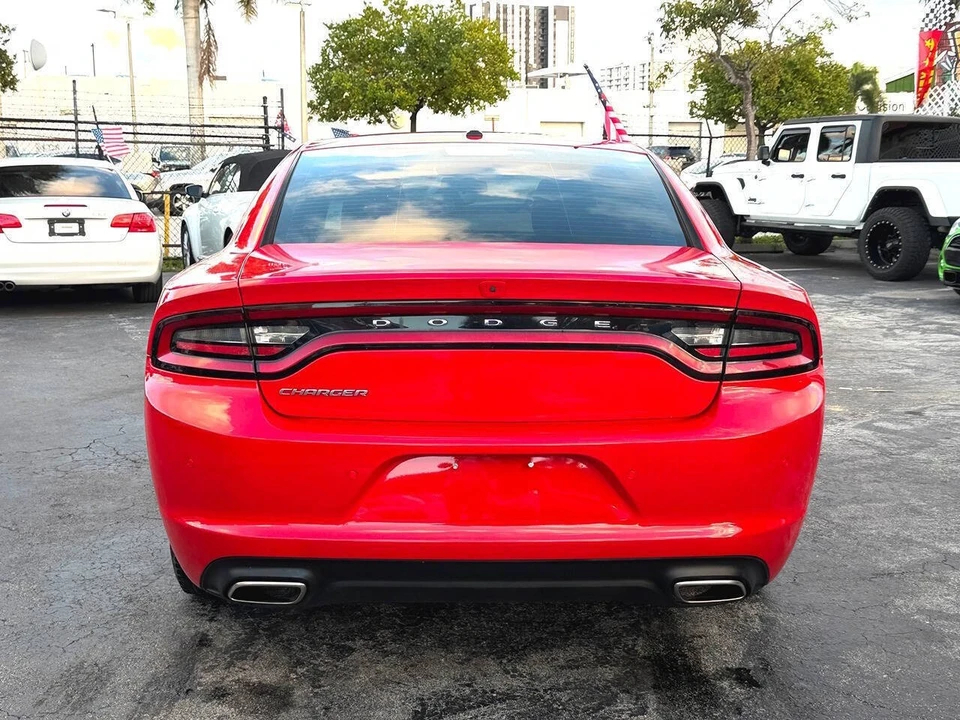 2022 Dodge Charger 7th Gen - Image 18 of 31