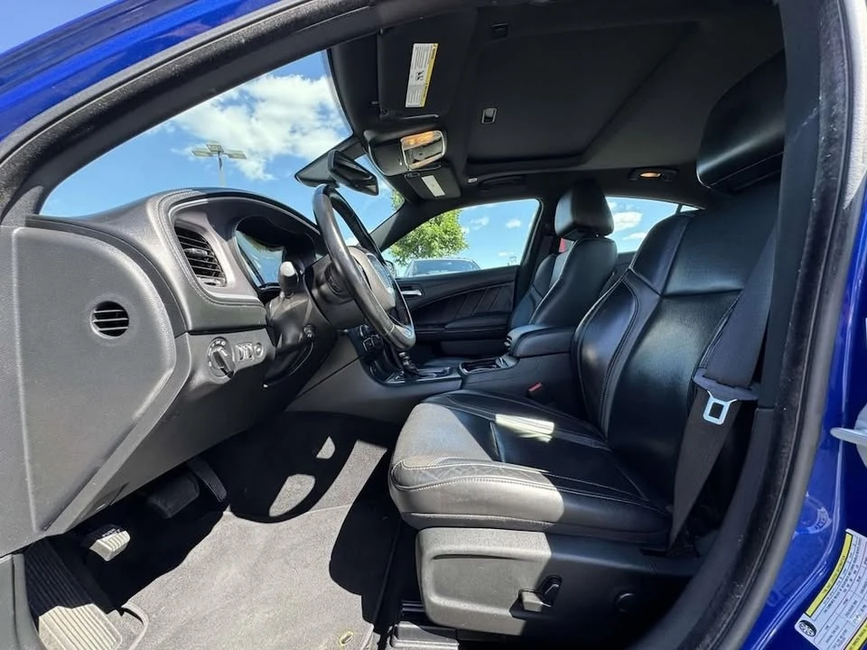 2022 Dodge Charger 7th Gen - Image 15 of 20