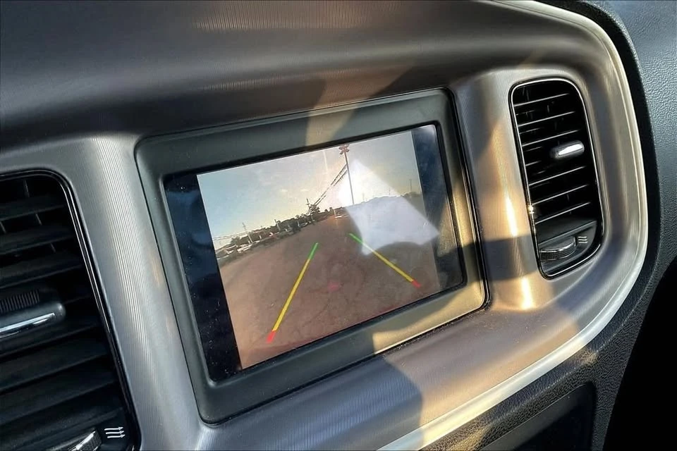 2022 Dodge Charger 7th Gen - Image 13 of 20