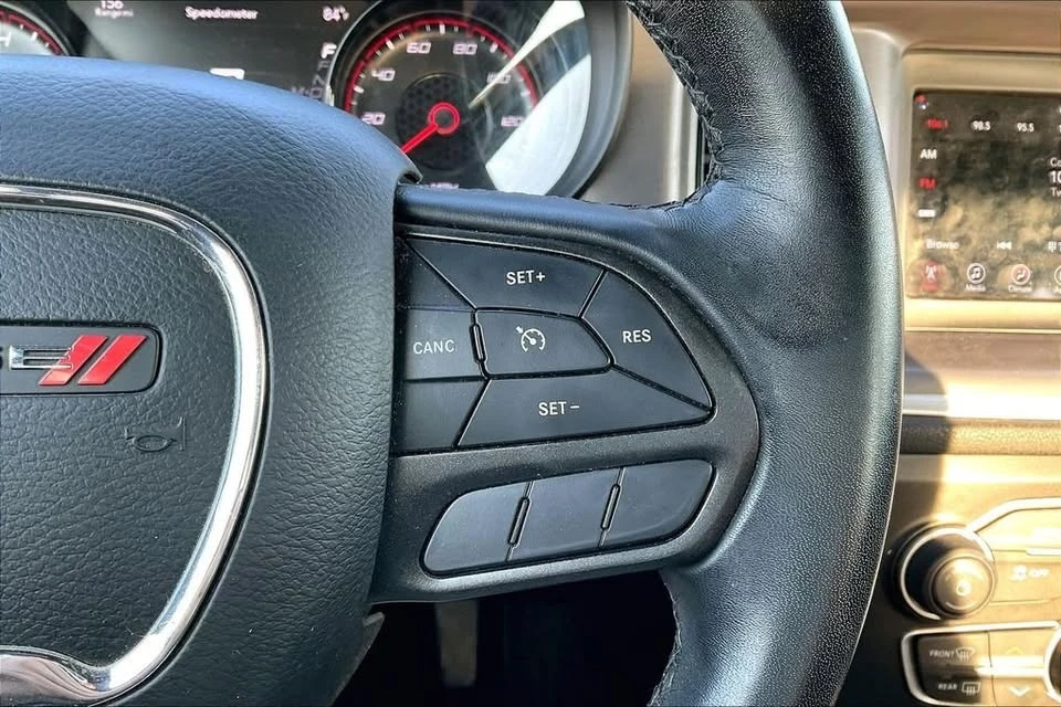 2022 Dodge Charger 7th Gen - Image 10 of 20