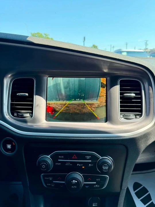2022 Dodge Charger 7th Gen - Image 17 of 20