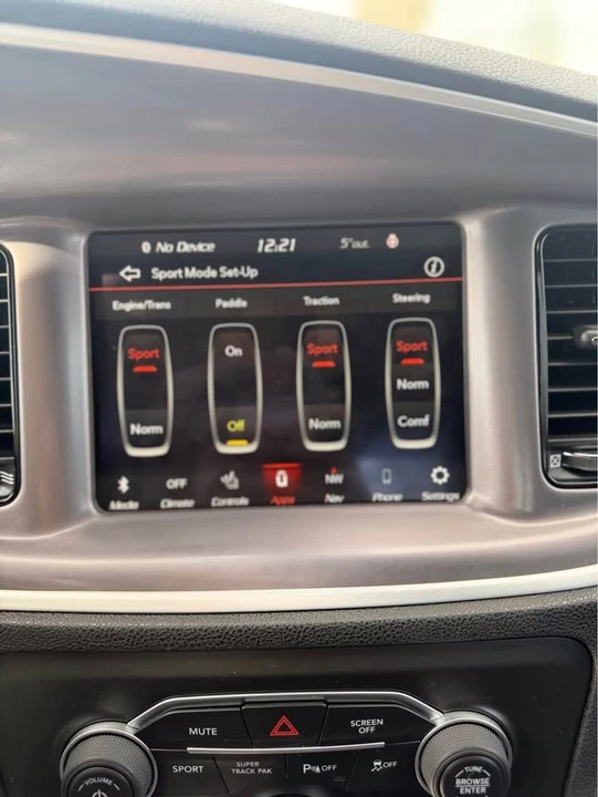 2022 Dodge Charger - Image 9 of 12