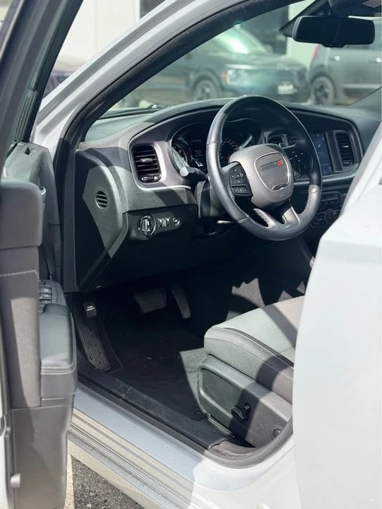 2022 Dodge Charger - Image 6 of 12