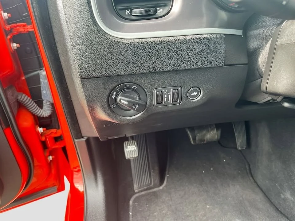 2022 Dodge Charger 7th Gen - Image 10 of 20