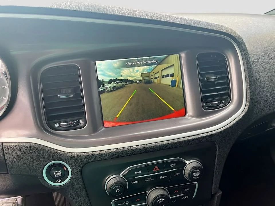 2022 Dodge Charger 7th Gen - Image 13 of 20