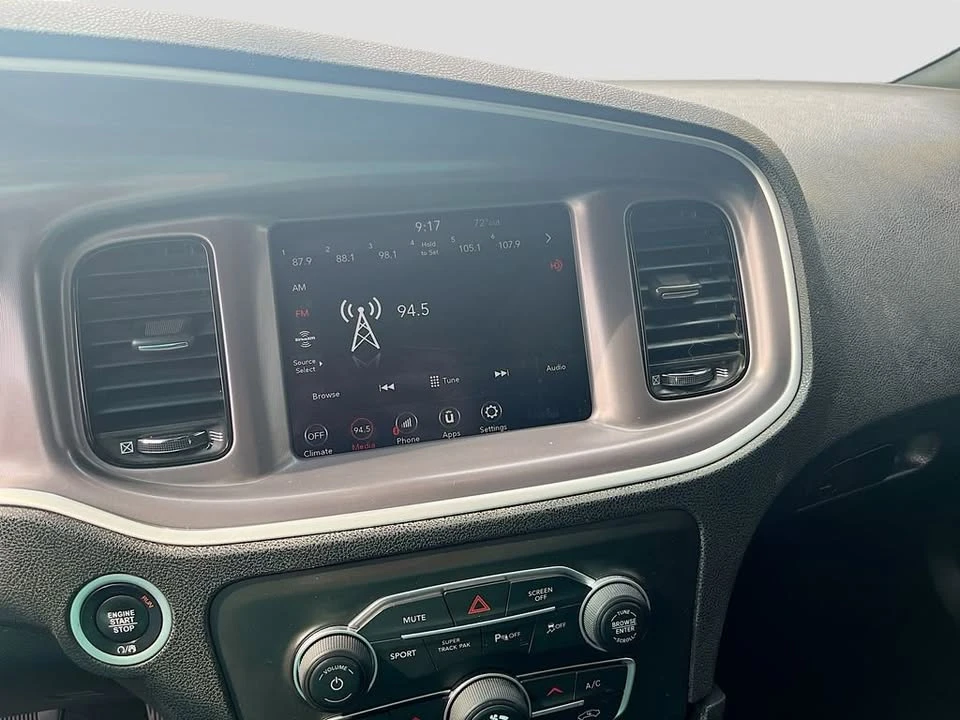 2022 Dodge Charger 7th Gen - Image 14 of 20
