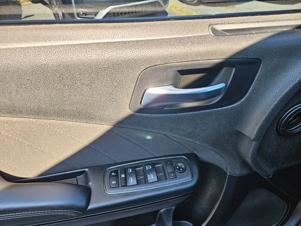 2022 Dodge Charger 7th Gen - Image 13 of 20