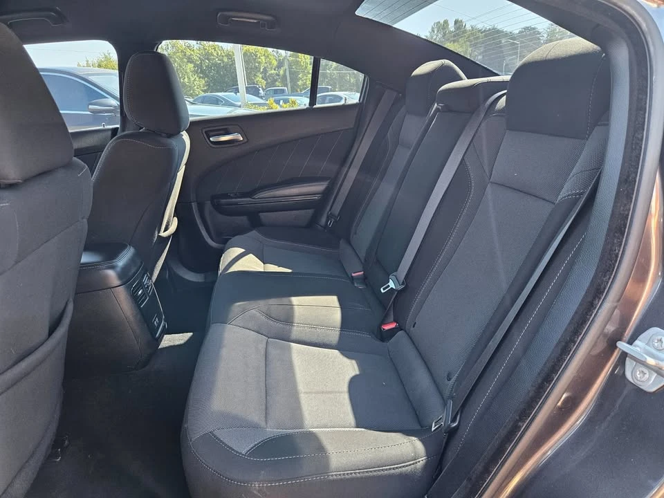 2022 Dodge Charger 7th Gen - Image 15 of 20