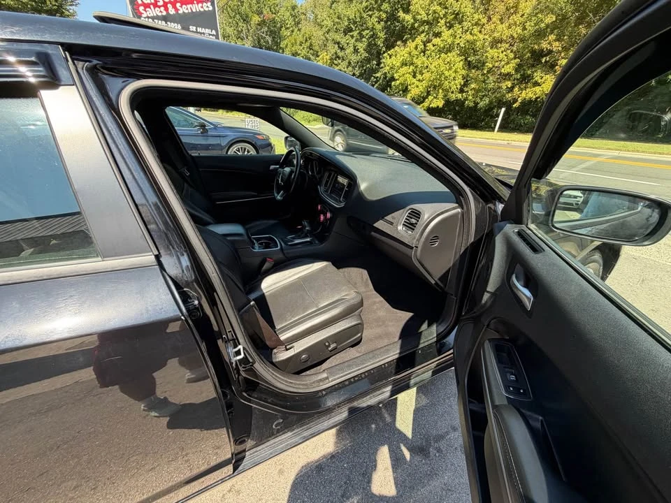 2022 Dodge Charger 7th Gen - Image 13 of 19