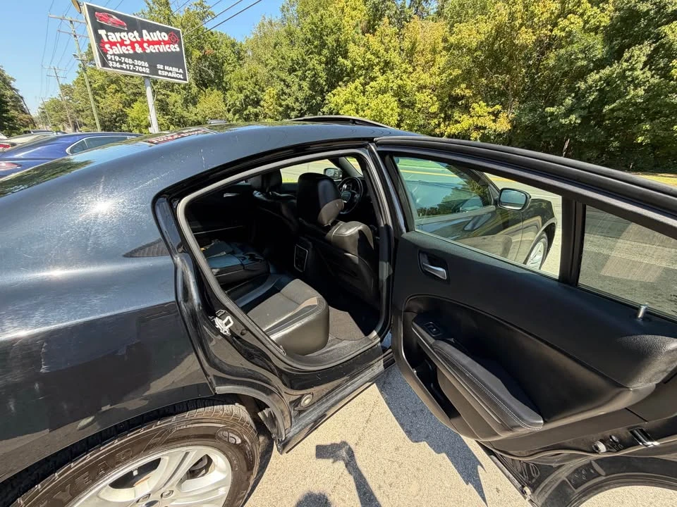 2022 Dodge Charger 7th Gen - Image 14 of 19