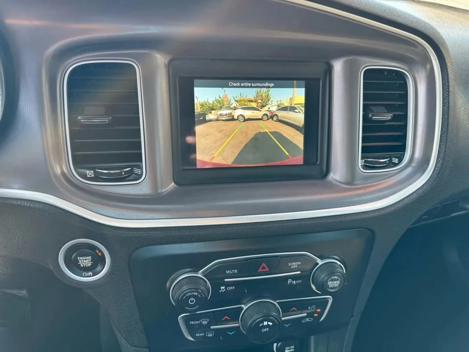 2022 Dodge Charger 7th Gen - Image 10 of 11