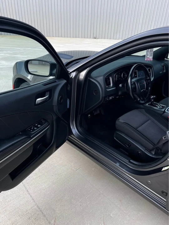 2022 Dodge Charger 7th Gen - Image 9 of 18