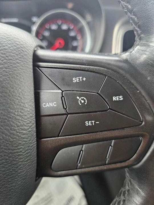 2022 Dodge Charger 7th Gen - Image 11 of 20