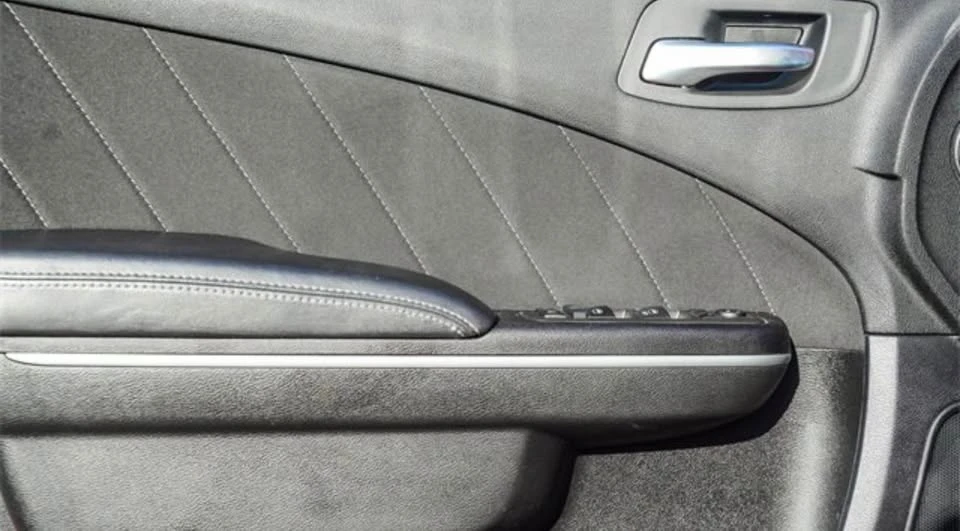 2022 Dodge Charger 7th Gen - Image 17 of 19