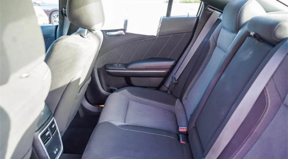 2022 Dodge Charger 7th Gen - Image 15 of 19