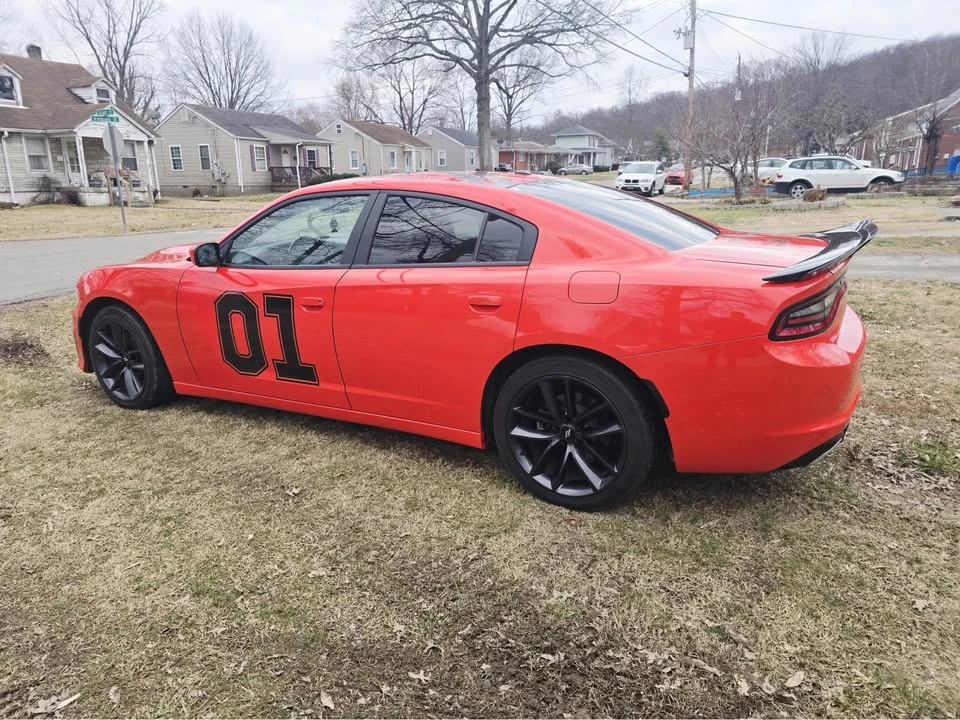 2022 Dodge Charger 7th Gen - Image 16 of 19