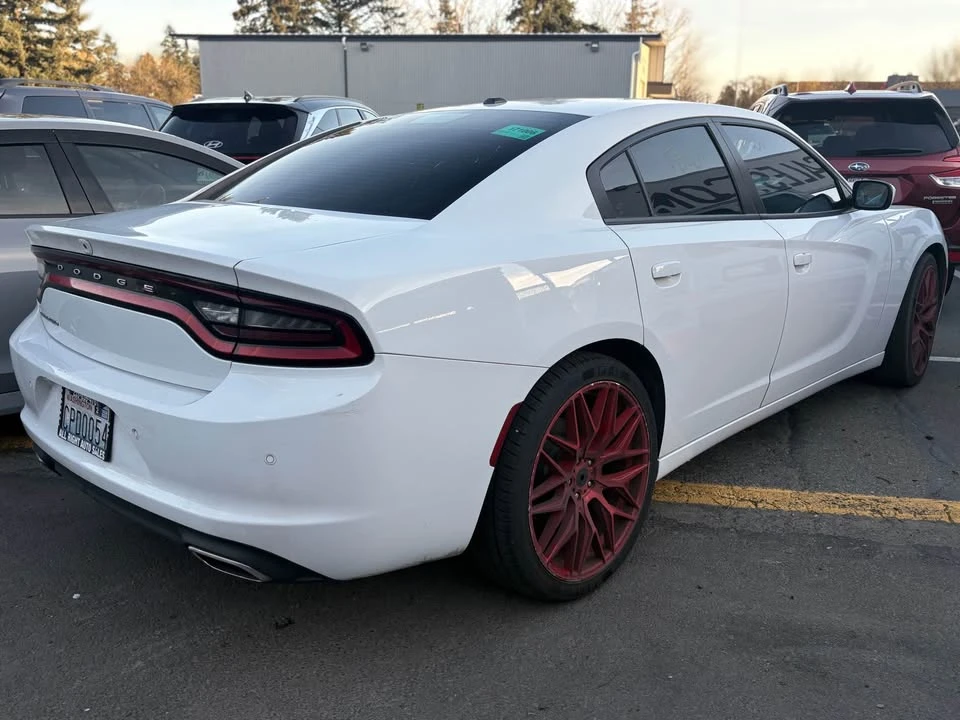 2022 Dodge Charger 7th Gen - Image 2 of 4