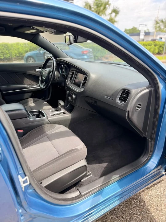 2022 Dodge Charger 7th Gen - Image 12 of 17
