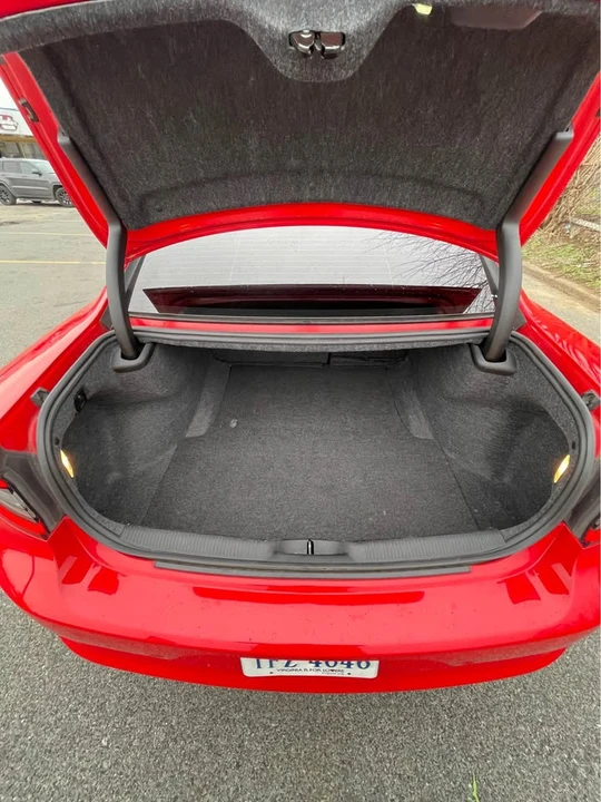 2022 Dodge Charger 7th Gen - Image 13 of 17