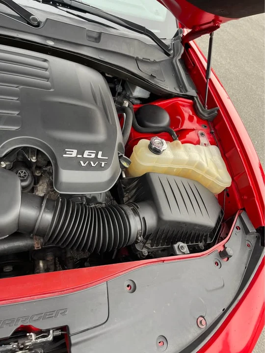 2022 Dodge Charger 7th Gen - Image 11 of 17