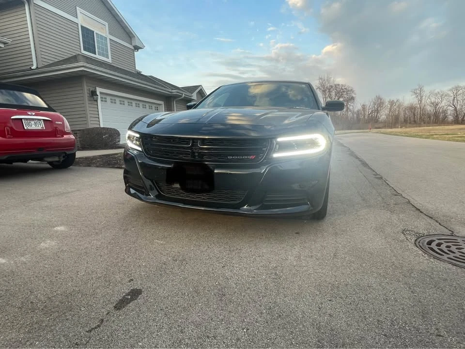 2022 Dodge Charger - Image 2 of 10