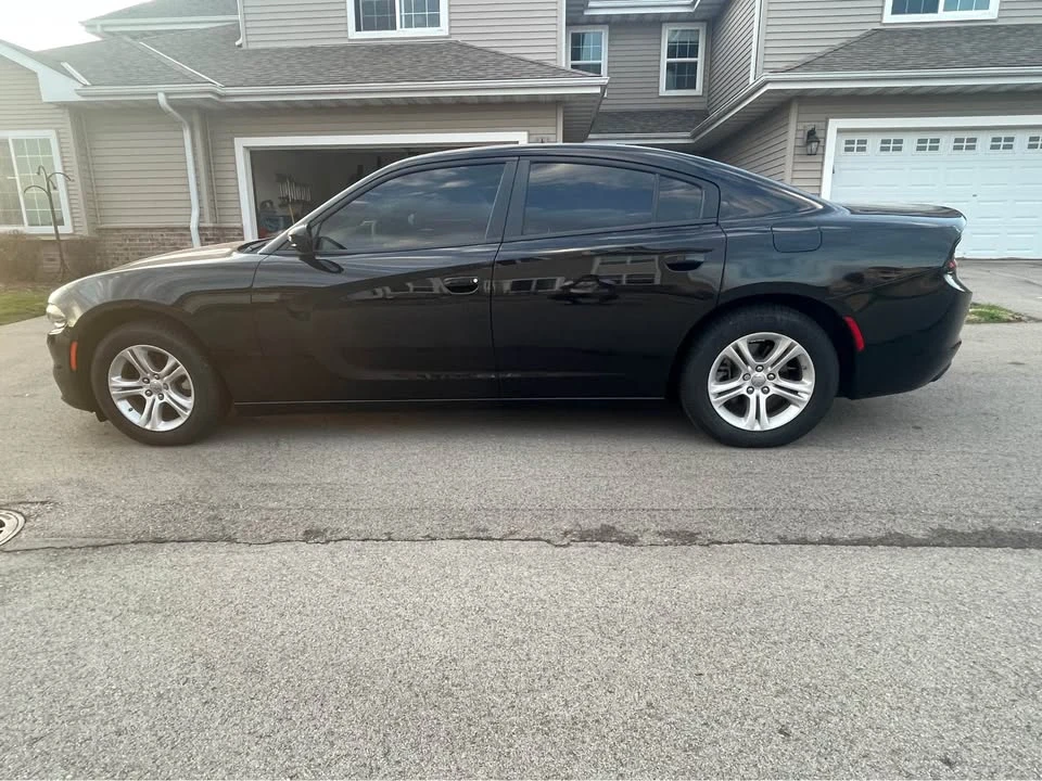 2022 Dodge Charger - Image 3 of 10