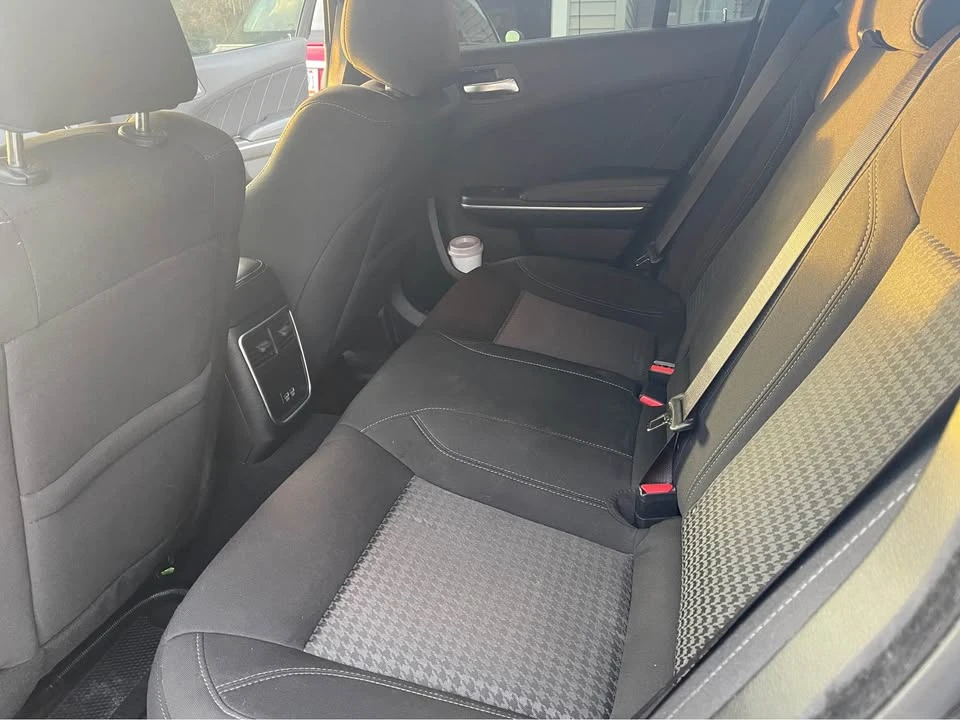 2022 Dodge Charger - Image 6 of 10