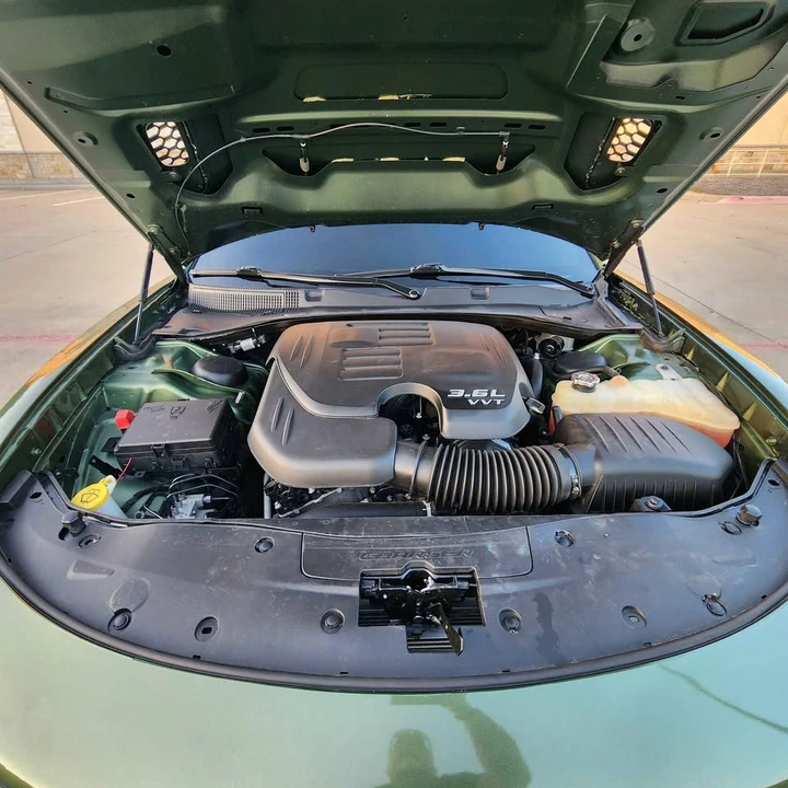 2022 Dodge Charger 7th Gen - Image 15 of 19