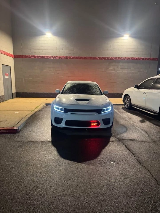 2022 Dodge Charger 7th Gen - Image 8 of 16