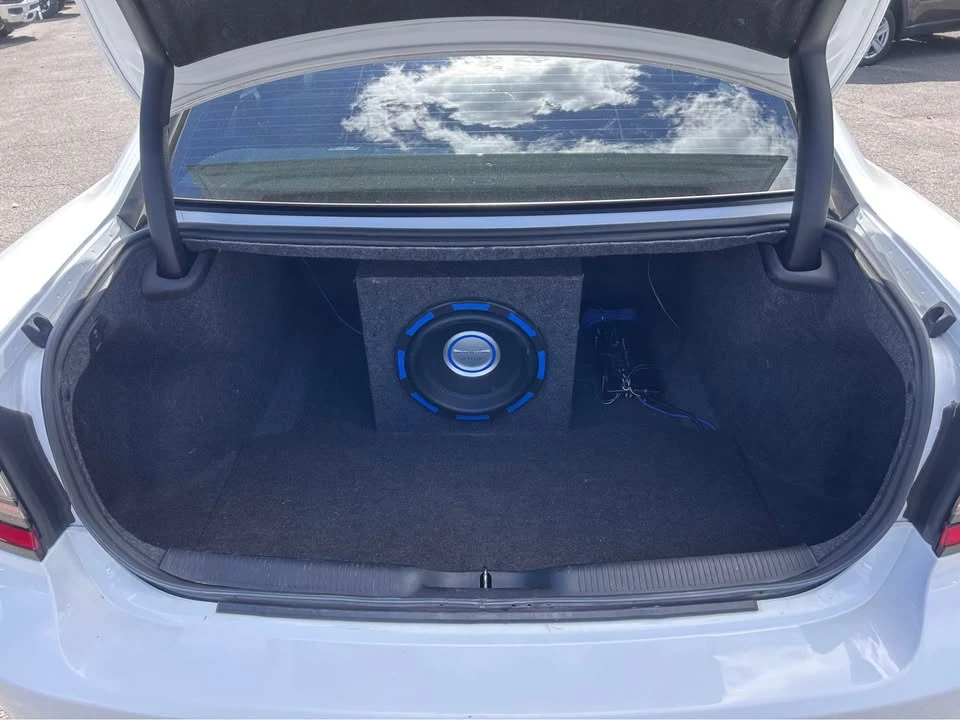2022 Dodge Charger 7th Gen - Image 16 of 18