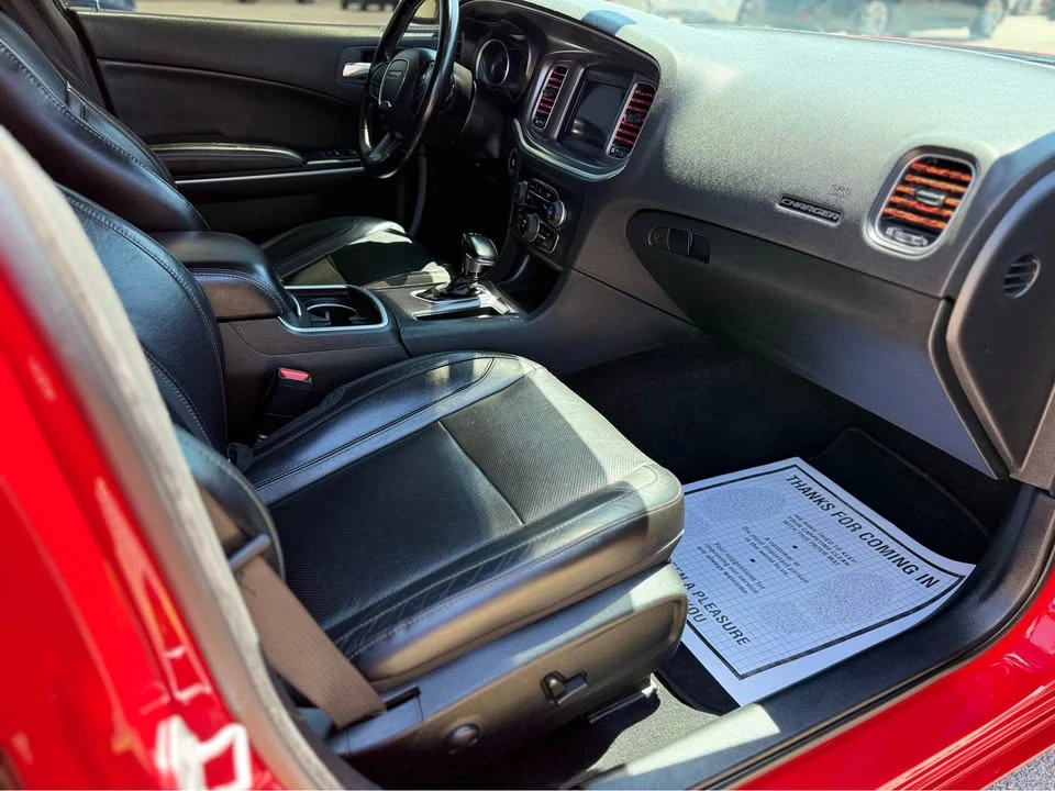 2022 Dodge Charger 7th Gen - Image 11 of 17