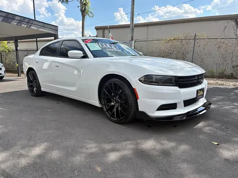 2022 Dodge Charger SXT Sedan 4D