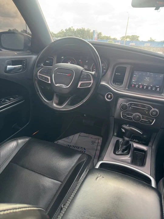 2022 Dodge Charger 7th Gen - Image 15 of 18
