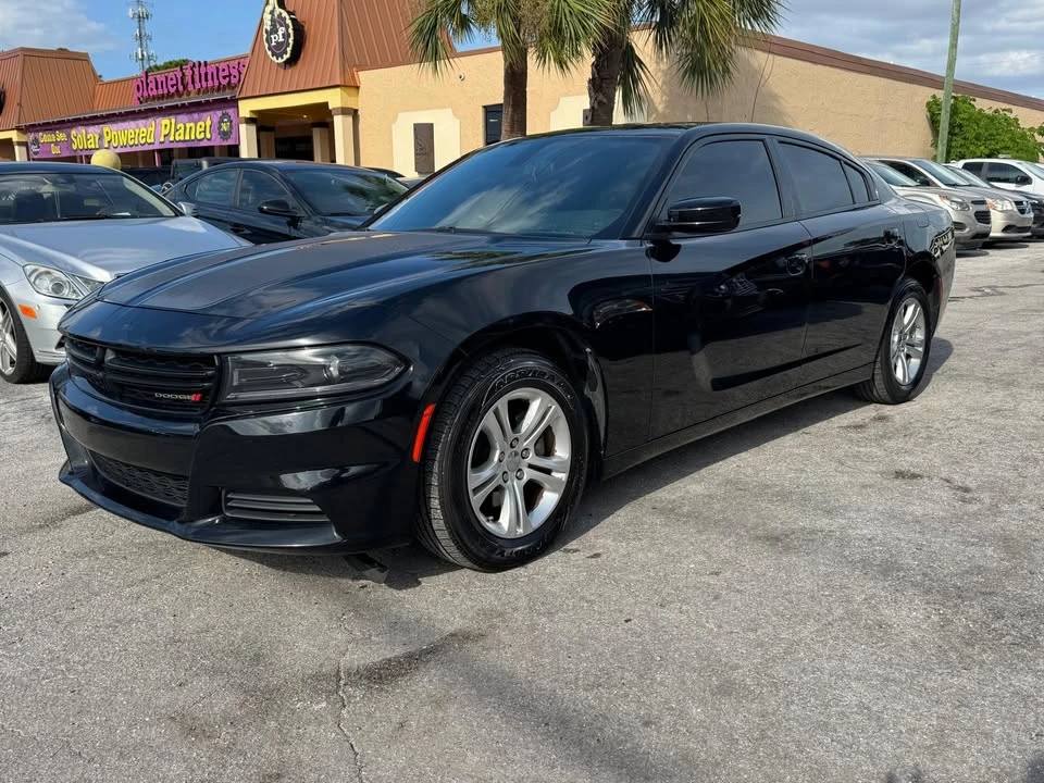 2022 Dodge Charger 7th Gen - Image 2 of 18