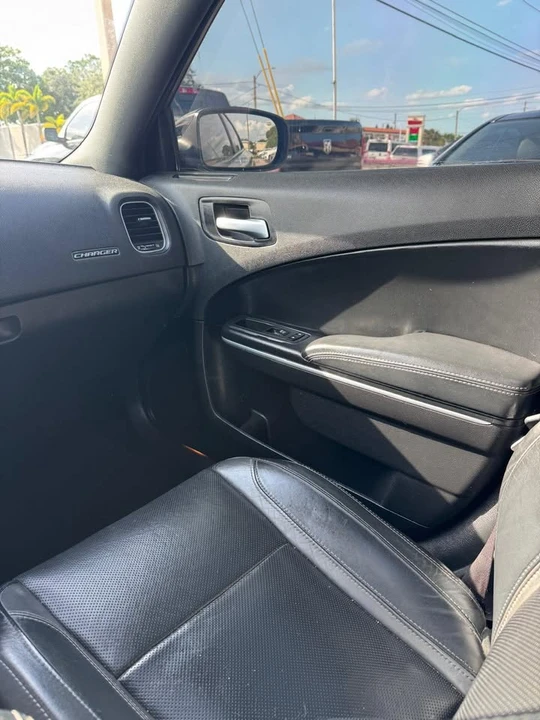 2022 Dodge Charger 7th Gen - Image 8 of 18