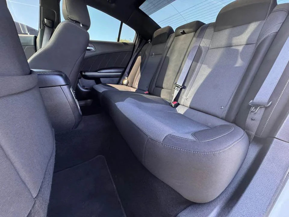 2022 Dodge Charger 7th Gen - Image 9 of 12