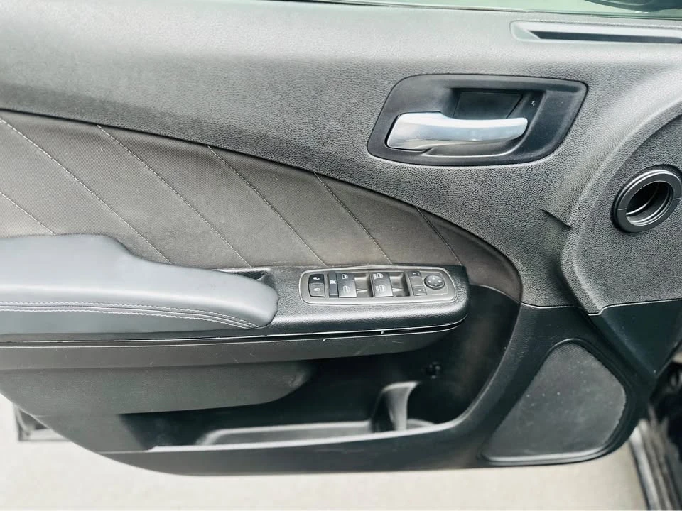 2022 Dodge Charger 7th Gen - Image 7 of 17