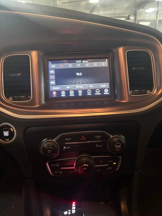 2022 Dodge Charger 7th Gen - Image 10 of 11