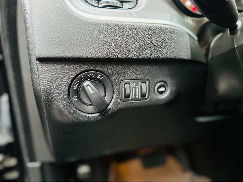2022 Dodge Charger 7th Gen - Image 12 of 17