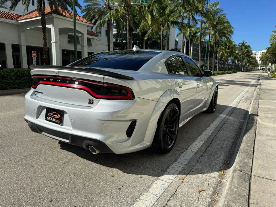2022 Dodge Charger 8th Gen - Image 6 of 12