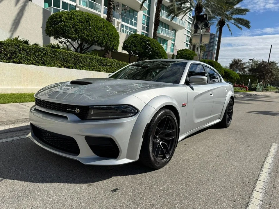 2022 Dodge Charger 8th Gen - Image 4 of 12