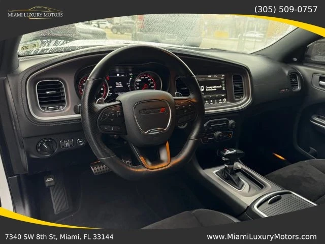 2022 Dodge Charger 8th Gen - Image 16 of 21