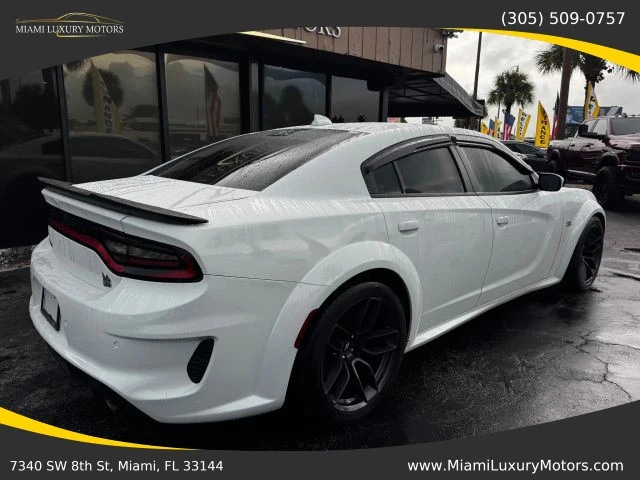 2022 Dodge Charger 8th Gen - Image 10 of 12