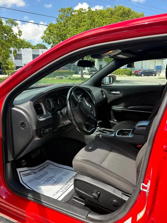 2022 Dodge Charger 7th Gen - Image 10 of 11